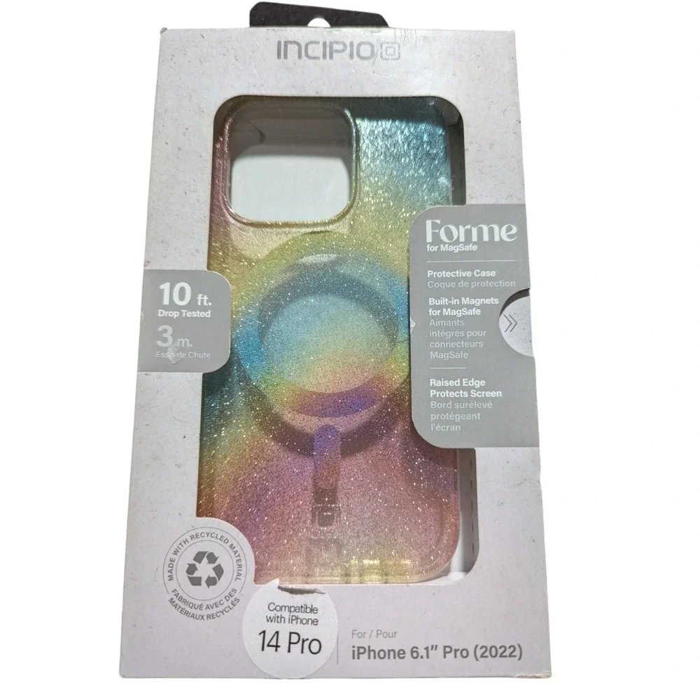 Q6. Incipio Forme Protective Case with MagSafe for Apple iPhone 14 Pro - Thermal